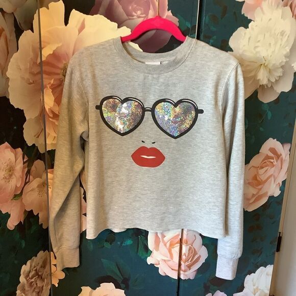 Mighty Fine “Here’s looking at you” Cropped Sweatshirt. 👄 - Picture 1 of 5